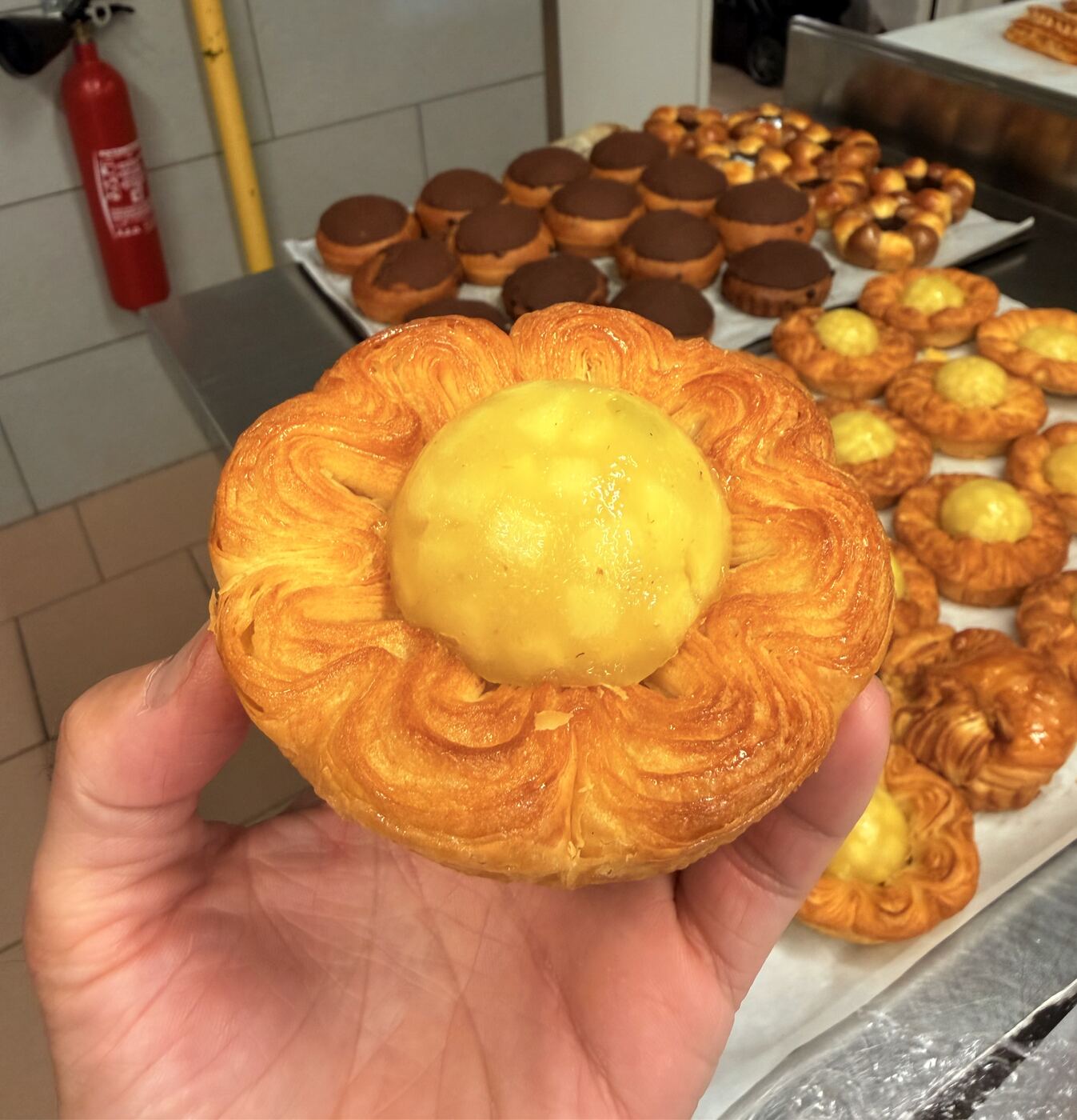 Lemon danish production